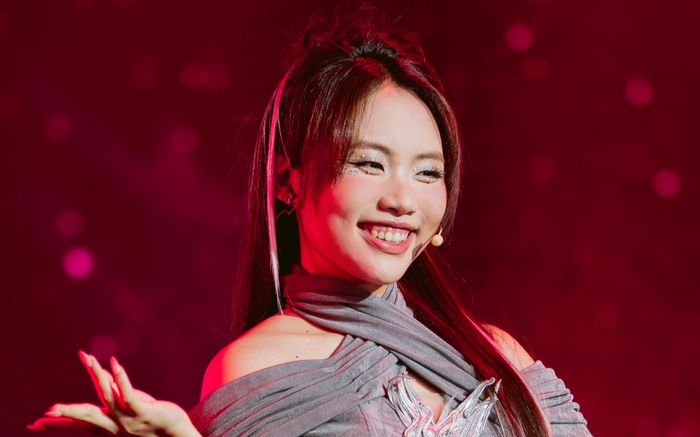 Phương Mỹ Chi: 'Muốn buông xuôi tất cả mà về nằm trên giường'