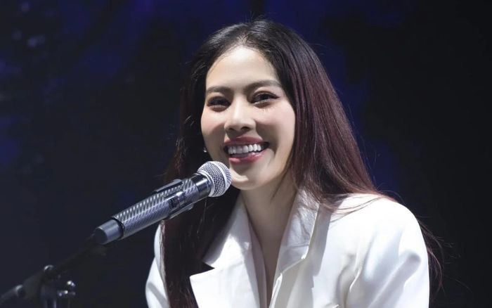 Khán giả phản ứng khi Nam Em hát hit 6 tỷ view của Nguyễn Văn Chung