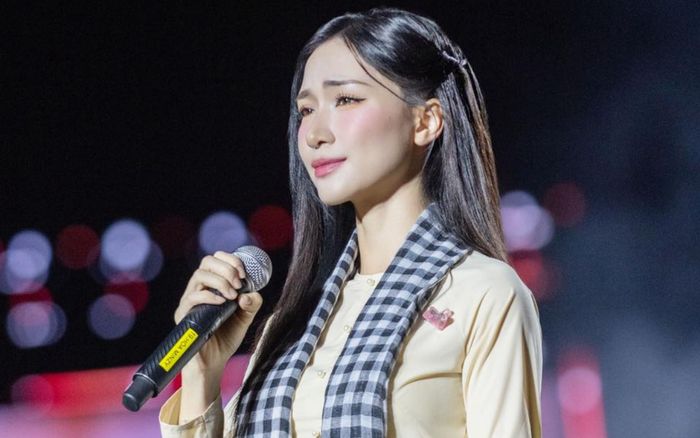 Tiếc nuối của Hòa Minzy