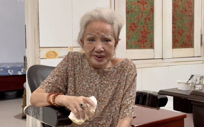 Xót xa tình hình sức khoẻ hiện tại của nghệ sĩ Hồng Nga