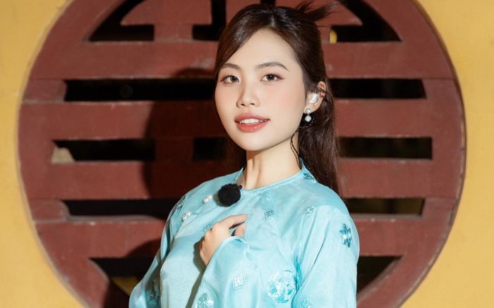 Phương Mỹ Chi bị giả mạo, FC ra cảnh báo khẩn