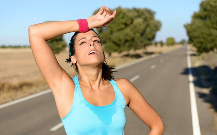 Thời tiết nắng nóng hầm hập, đối tượng nào dễ bị đột quỵ?