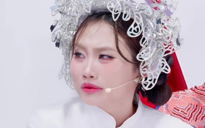 Nữ ca sĩ khiến Phương Mỹ Chi bật khóc tận 3 lần