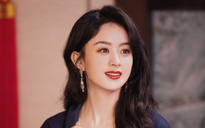 Quý tử nhà Triệu Lệ Dĩnh thay đổi bất ngờ
