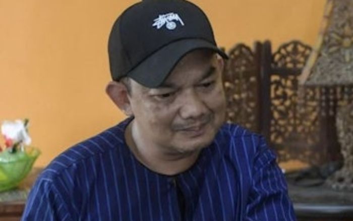 Nam ca sĩ đột quỵ, bị liệt nửa người sau khi ăn 7 trái sầu riêng một lúc