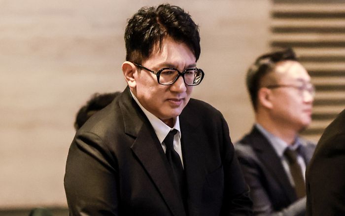 Bang Si Hyuk lần đầu lên tiếng về cáo buộc gian lận, tuyên bố sẽ về Hàn Quốc hợp tác điều tra