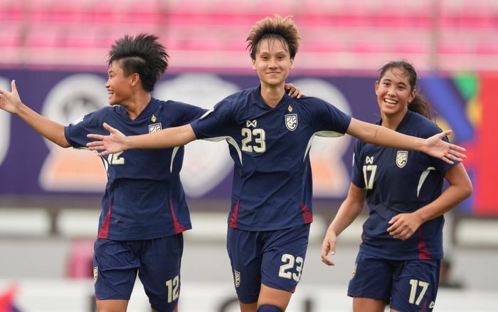 CĐV Indonesia phản ứng khi đội nhà thua Thái Lan 7 bàn
