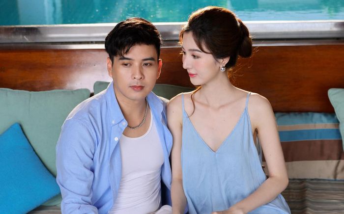 Vợ ca sĩ Hồ Quang Hiếu lên tiếng về tin đồn rạn nứt hôn nhân