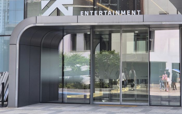 Thiếu BLACKPINK, lộ diện cặp 'át chủ bài' giúp YG Entertainment thoát lỗ tài chính