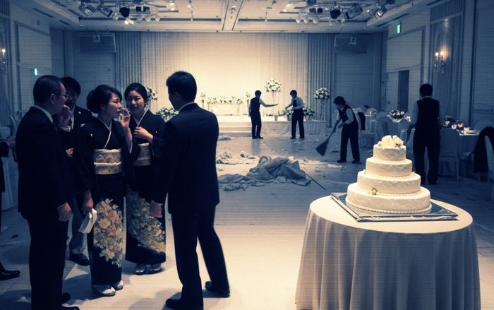 Cô dâu bỏ trốn ngay trước giờ làm lễ vì phát hiện chú rể có con riêng