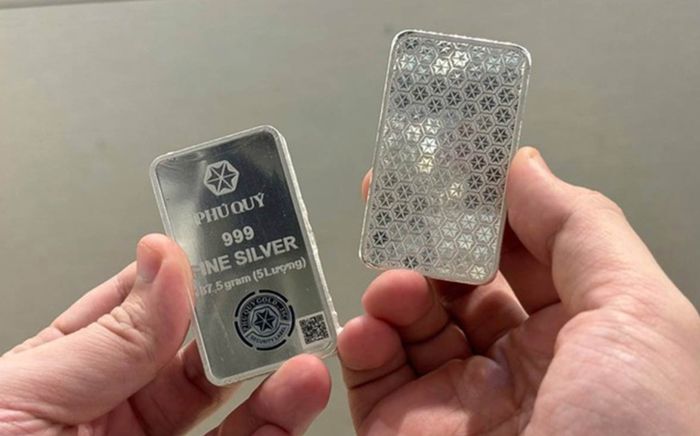 Giá bạc hôm nay (8/8): Giữ vững đà tăng mạnh