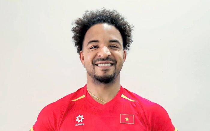 Nguyễn Xuân Son được đãi ngộ chưa từng có trong lịch sử bóng đá