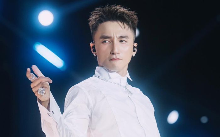 Vẫn là Sơn Tùng M-TP!