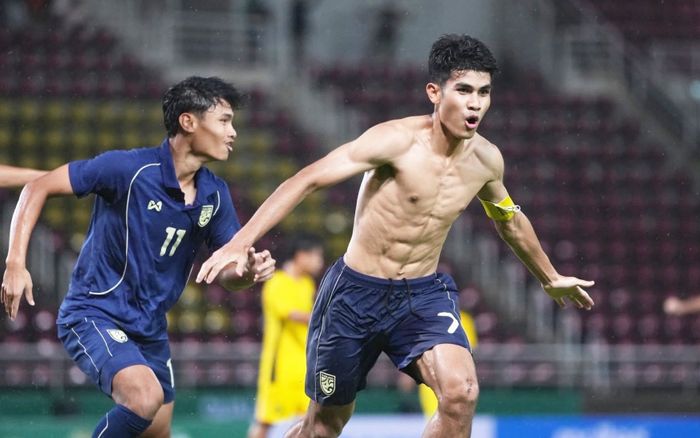 Người hùng U23 Thái Lan quyết không để U23 Việt Nam lấy HCV SEA Games