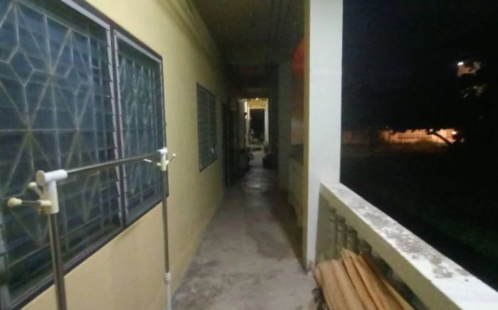 Cắm nồi cơm điện rồi đi ra ngoài làm việc, người đàn ông khóc nấc sau khi trở về nhà