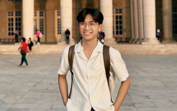 Chàng trai bỏ ngành Y để chọn làm điều mình yêu