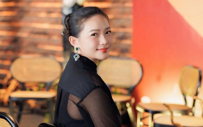 Bất ngờ ngoại hình của Phan Như Thảo sau phẫu cắt túi mật