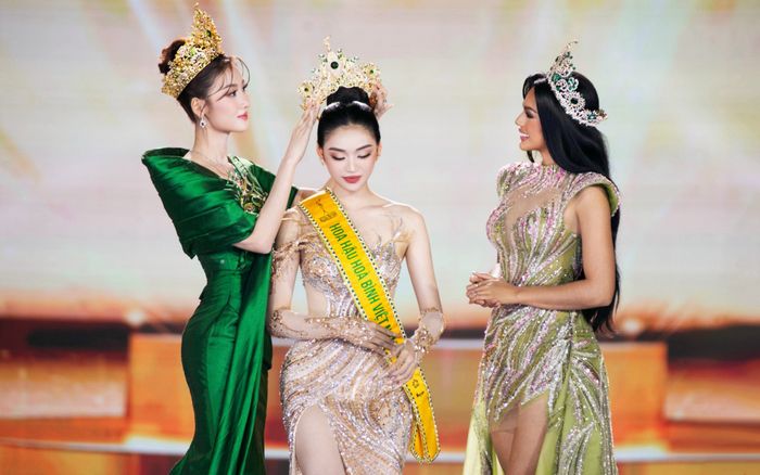Màn công bố kết quả của Miss Grand Vietnam 2025 bị chê rườm rà