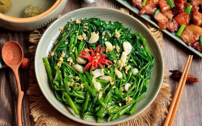 3 loại rau quen thuộc giúp phòng bệnh nhưng nấu sai lại thành độc tố