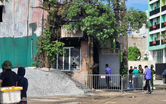 Thương tâm vụ cháy 4 người tử vong: Vợ chồng ôm 2 con nằm tử nạn ở nhà vệ sinh