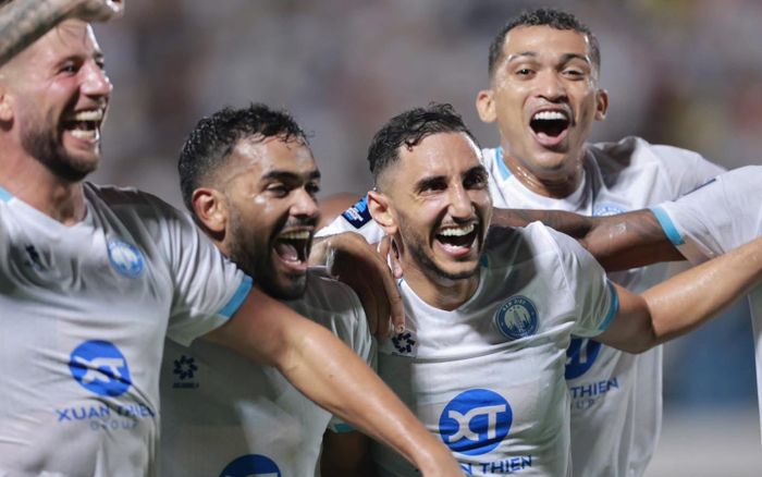 Báo Thái Lan nói thẳng về tiền đạo thay Nguyễn Xuân Son