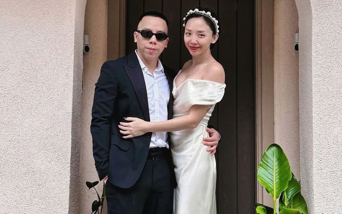 Chuyện gì đang xảy ra giữa Tóc Tiên và Hoàng Touliver?