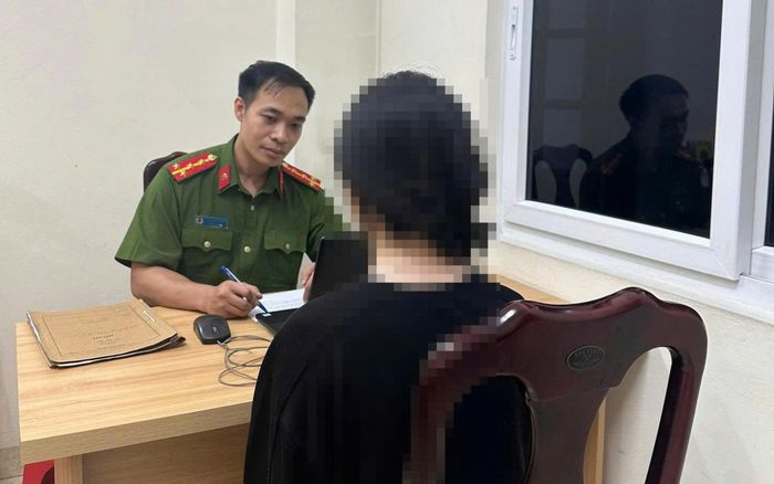 Tân sinh viên vừa lên Hà Nội nhập học đã doạ tự tử, gia đình báo Công an mới tỏ sự thật phía sau