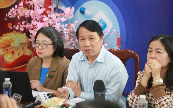 Sau vụ 255 bệnh nhân tán sỏi bằng máy hỏng, giám đốc Bệnh viện bật khóc: 'Rất đau lòng'