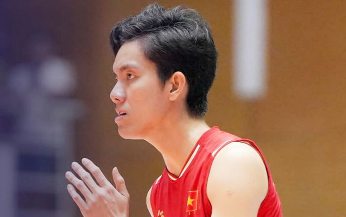 Tình cảnh trái ngược của Bích Tuyền và ngôi sao Thái Lan