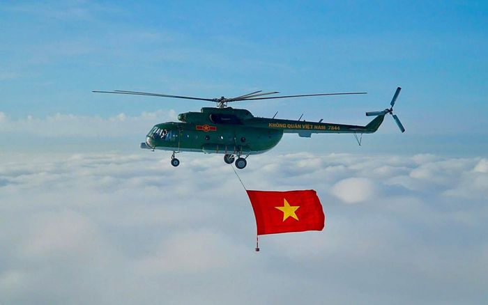 Cộng đồng mạng nức lòng trước góc quay, hình ảnh lễ diễu binh, diễu hành A80: 'Quá đẹp'