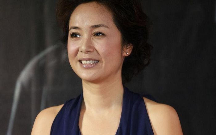 Nữ diễn viên bị tố bao nuôi trai trẻ, nay được bồi thường hơn 445 triệu đồng