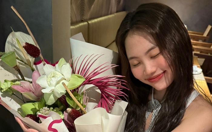 Phương Mỹ Chi chính thức công bố tin vui ở tuổi 22