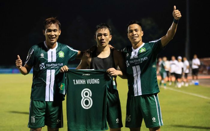 Đội của Công Phượng gây thất vọng