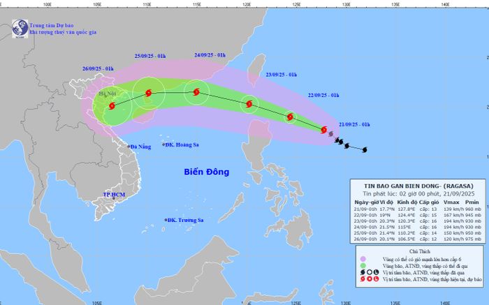 Siêu bão RAGASA cuồn cuộn tiến vào Biển Đông, nguy cơ cấp thảm họa