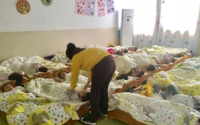 Đau lòng bé trai 5 tuổi ra đi sau giấc ngủ trưa ở lớp, lý do rất phổ biến