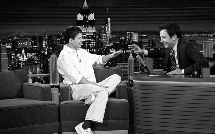 Tình cảnh hiện tại của nam diễn viên gặp tai nạn gây chấn động não trên phim trường