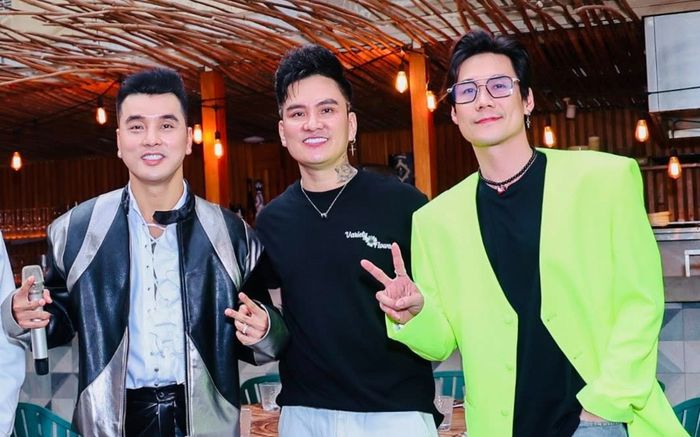 Động thái của Khánh Phương giữa ồn ào quảng cáo web cá độ