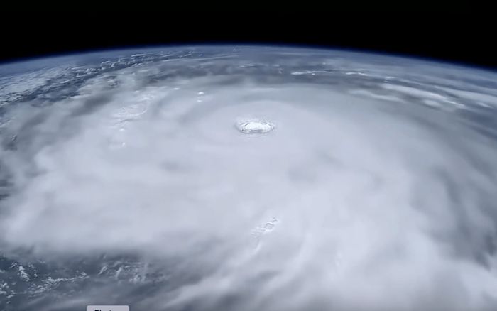 Hình ảnh 'hãi hùng' của mắt bão Ragasa từ vũ trụ