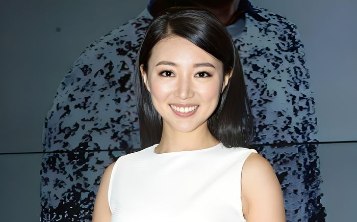 Nữ diễn viên mất hơn 3,4 tỷ đồng để thoát 'phong sát'