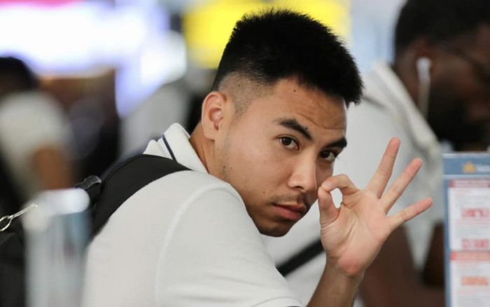 Chuyện tình ngọt ngào của tiền vệ Đức Huy