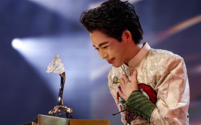 Đức Phúc tri ân khán giả Nga bằng hành động đặc biệt