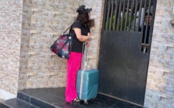 Người phụ nữ 60 tuổi đi hơn 500km để 'xin giống' chàng trai thấy trên mạng