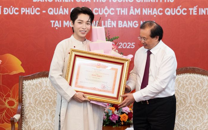 Niềm vinh dự lớn lao nhất của Đức Phúc trong sự nghiệp