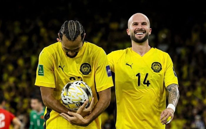 Báo Malaysia nói thật lòng về tình cảnh của tuyển Malaysia