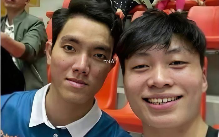 Mua danh ba vạn, bán danh ba đồng