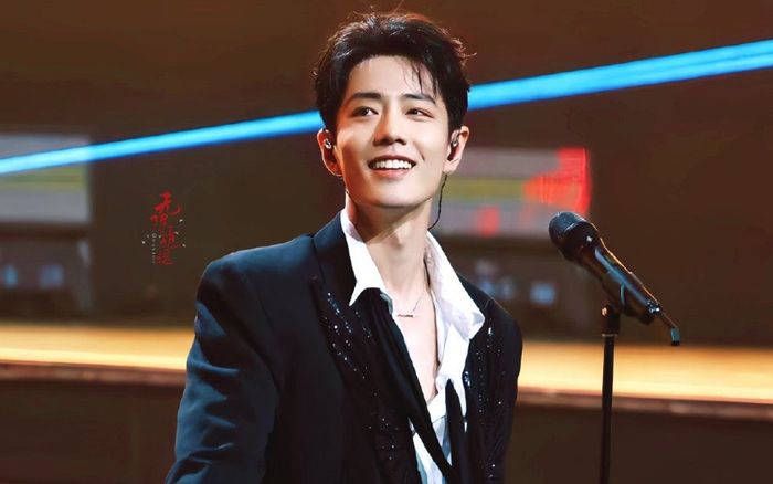 Tiêu Chiến gây ra phản ứng dữ dội khi tái xuất ca hát: 'Thực sự là một diễn viên idol ư?'