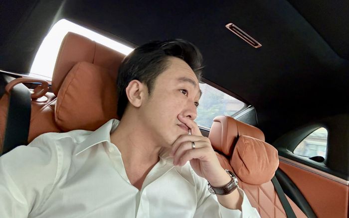 Không chỉ mê siêu xe, Cường Đô La còn sở hữu loạt xe phổ thông gây bất ngờ