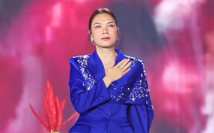 Mỹ Tâm nhận con số khủng sau khi 'gây sốt' tại lễ diễu binh, diễu hành A80