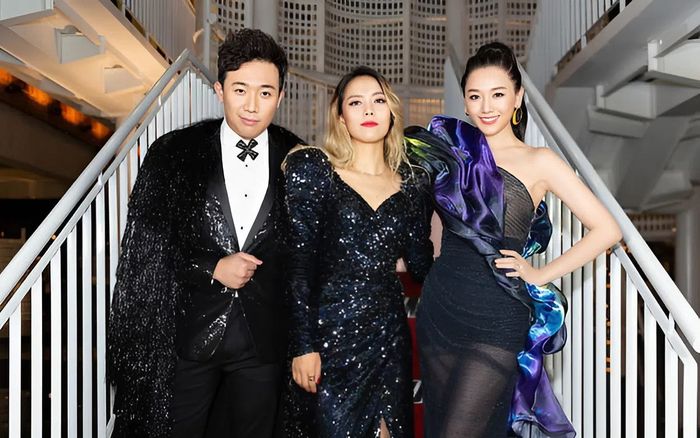 Nữ ca sĩ đình đám lần đầu lên tiếng chuyện ly hôn chồng