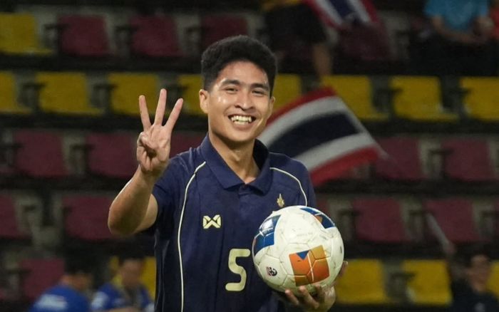 U23 Thái Lan thắng cực đậm